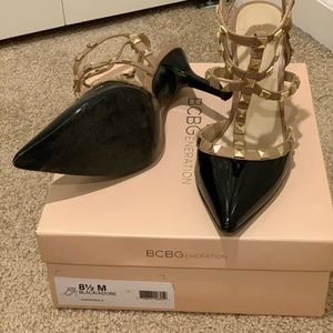 BCBG rockstuds heels s8.5